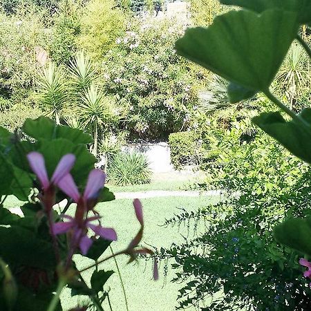 Casa Per Ferie Cardinal G. Guarino Bed & Breakfast Rome Exterior photo