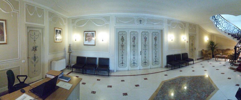 Casa Per Ferie Cardinal G. Guarino Bed & Breakfast Rome Exterior photo